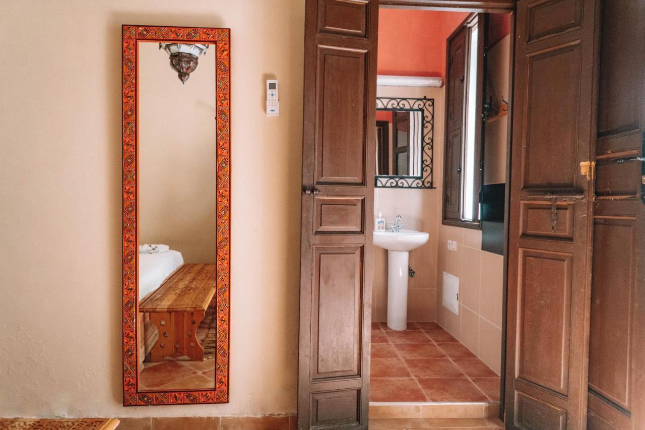 Equity Point Marrakech Hostel Marrakesh Luaran gambar