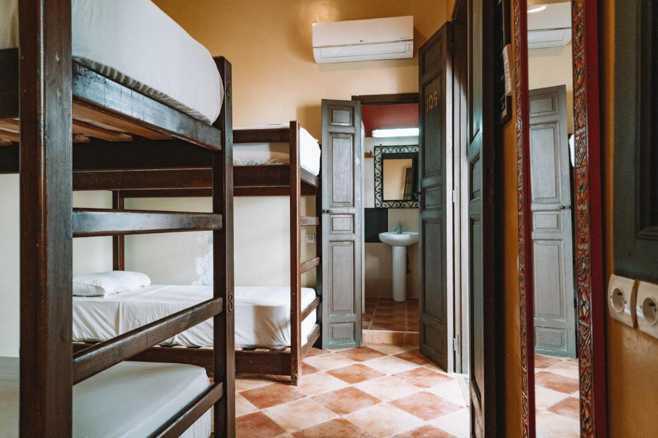 Equity Point Marrakech Hostel Marrakesh Luaran gambar