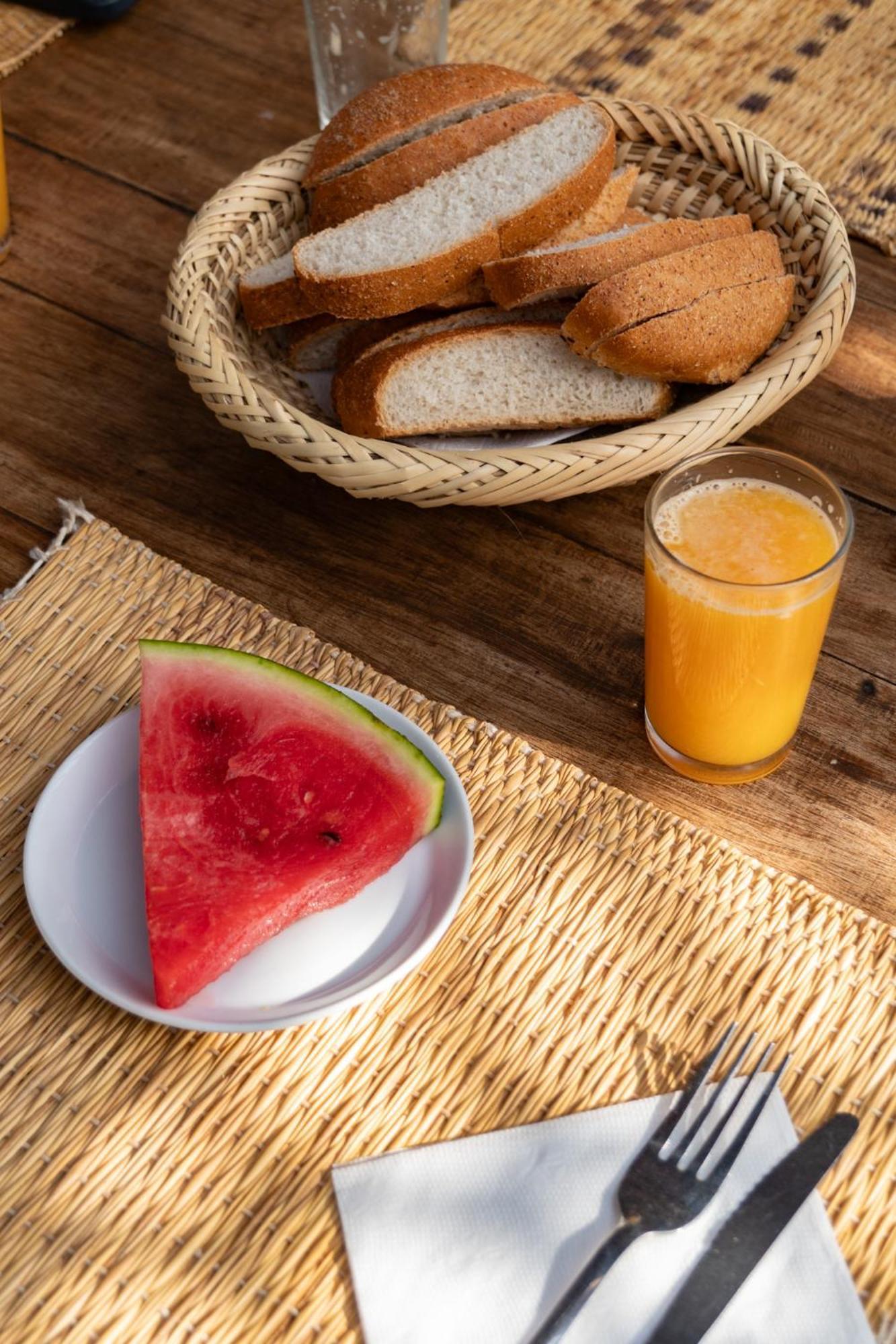 Equity Point Marrakech Hostel Marrakesh Luaran gambar