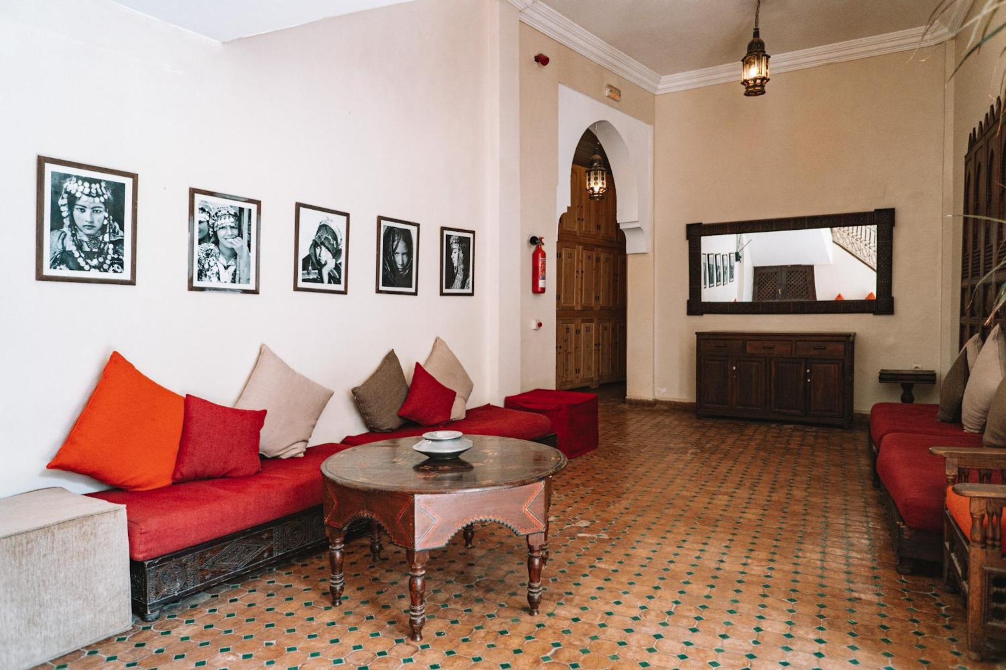 Equity Point Marrakech Hostel Marrakesh Luaran gambar